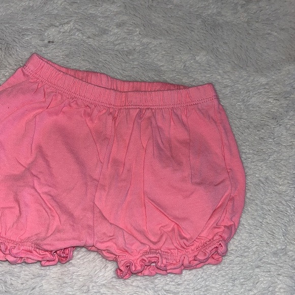 (3 for $10) carters pink shorts - Picture 2 of 4